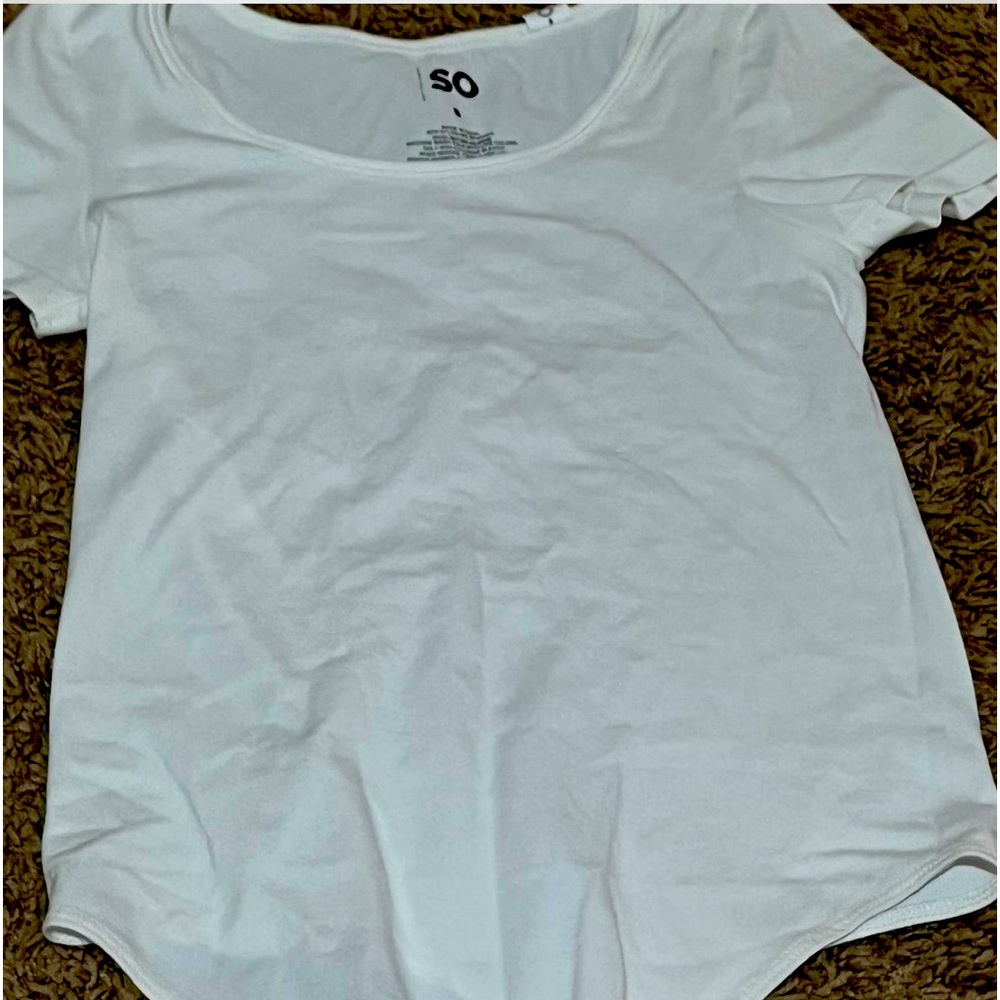 SO white body suit!